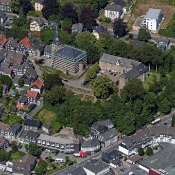 Mit der Umnutzung des Schlosses in Hückeswagen soll die Ortsmitte der Schloss-Stadt gestärkt und die Bedeutung des Gebäudes als identifikationsstiftenden Ort in der Region hervorgehoben werden. Fotonachweis: REGIONALE 2025 Agentur