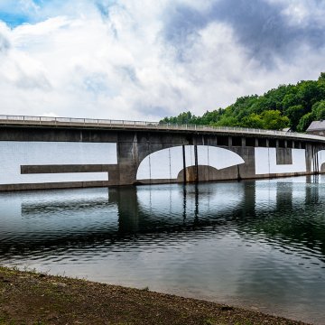 Kunst trifft Landschaft – „ECHO“ an der Aggertalsperre feierlich eröffnet