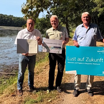 Förderbescheidübergabe für REGIONALE-Projekt „Teichlandschaft Lohmarer Wald“
