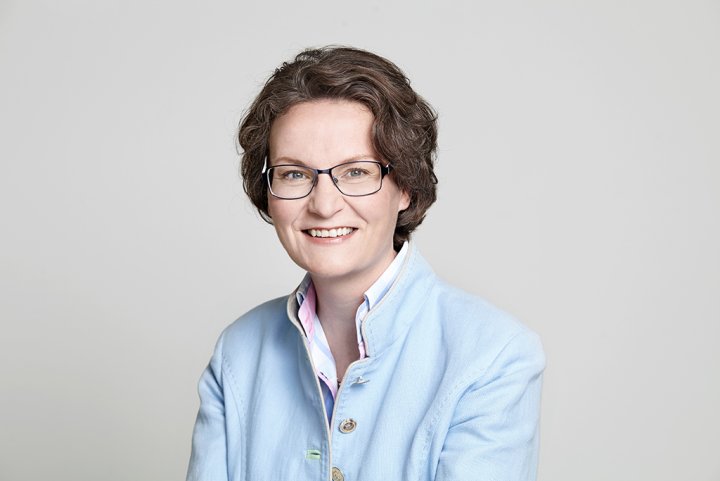 Ministerin Ina Scharrenbach