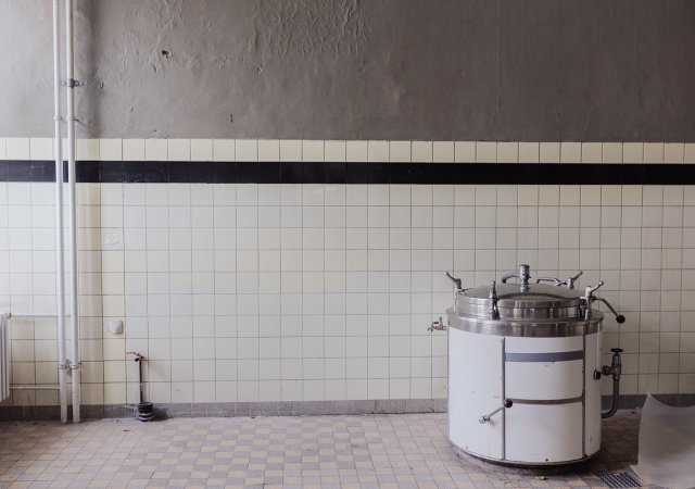 Die Großküche befand sich im Keller des Krankenhauses. Von hier wurden bis zu 100 Patienten mit Essen versorgt. Fotonachweis: Julia Holland
