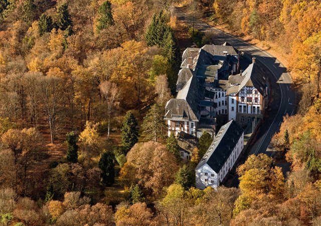 Viel Potenzial bietet das Waldkrankenhaus in Windeck. Das Gebäudeensemble steht seit 20 Jahren leer und wartet auf eine neue Nutzung. Fotonachweis: REGIONALE 2025 Agentur