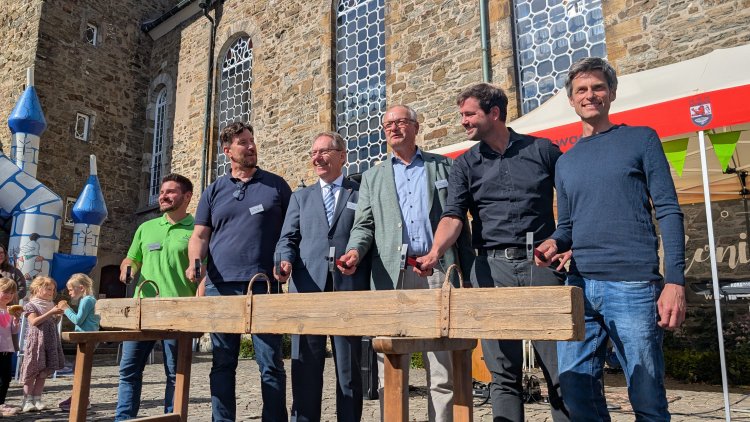 Spatenstich Schloss Hückeswagen